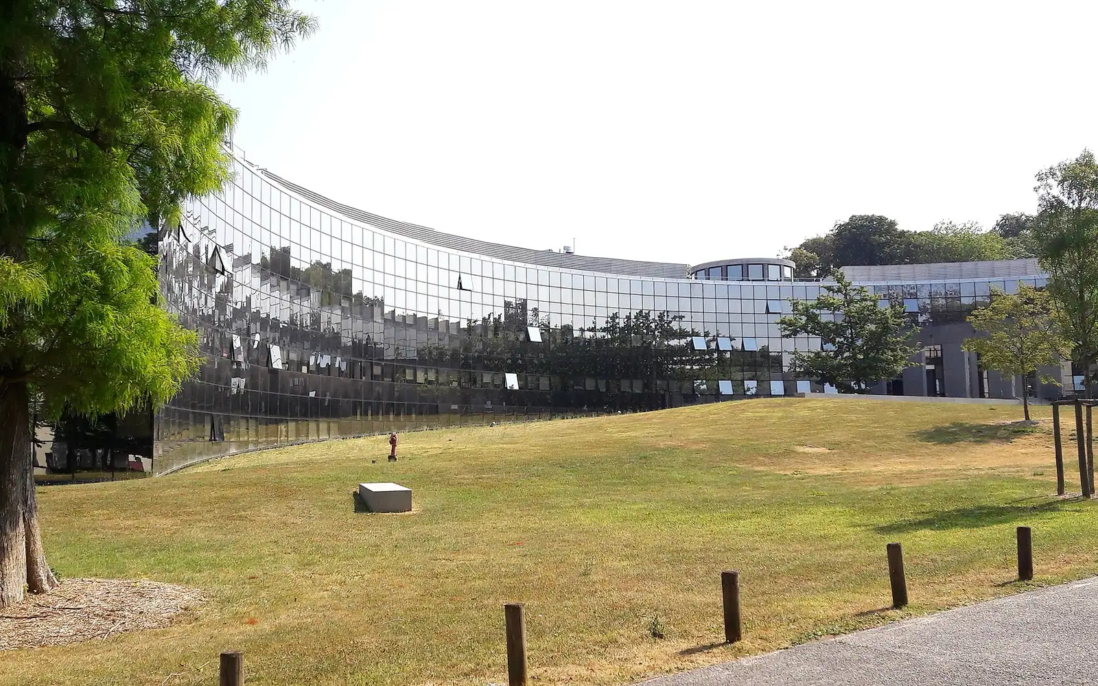 Edhec Business School Lille campus