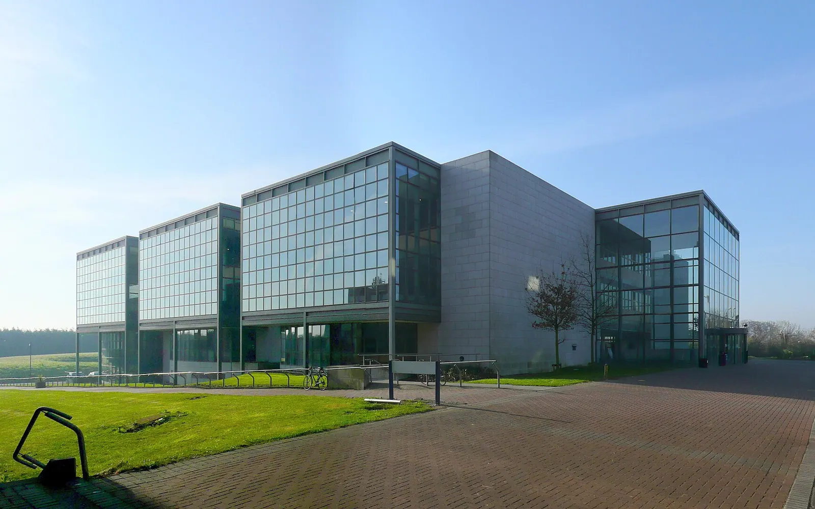 Photo of DCU Glasnevin Library taken in 2009