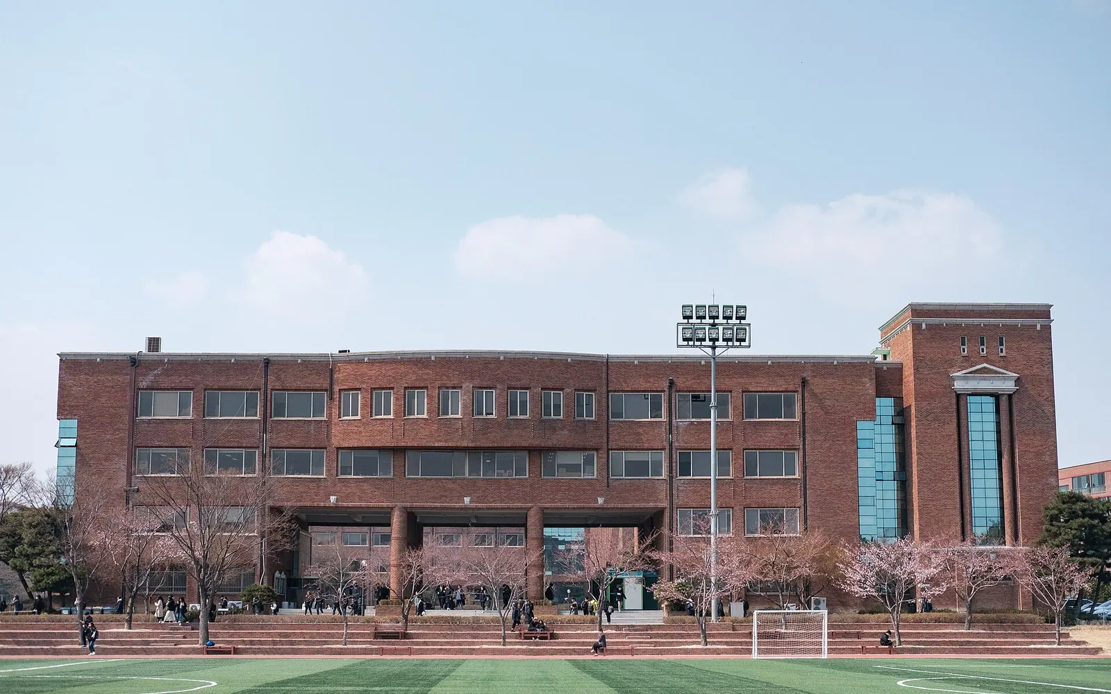 CAMPUS