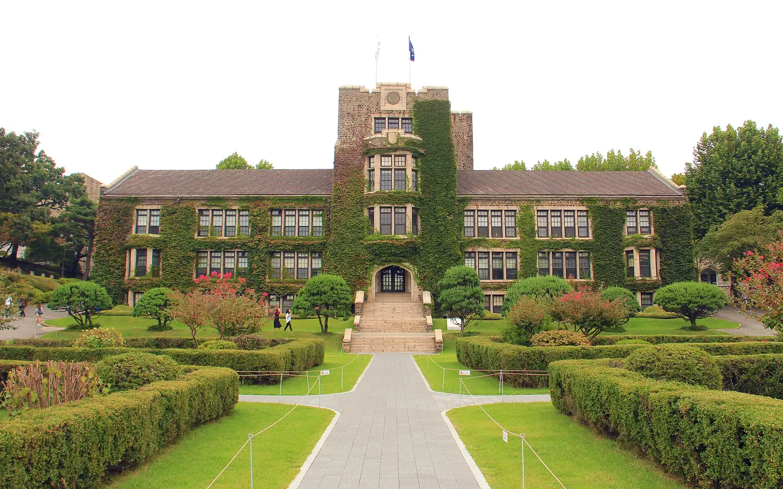 연세대학교 언더우드관