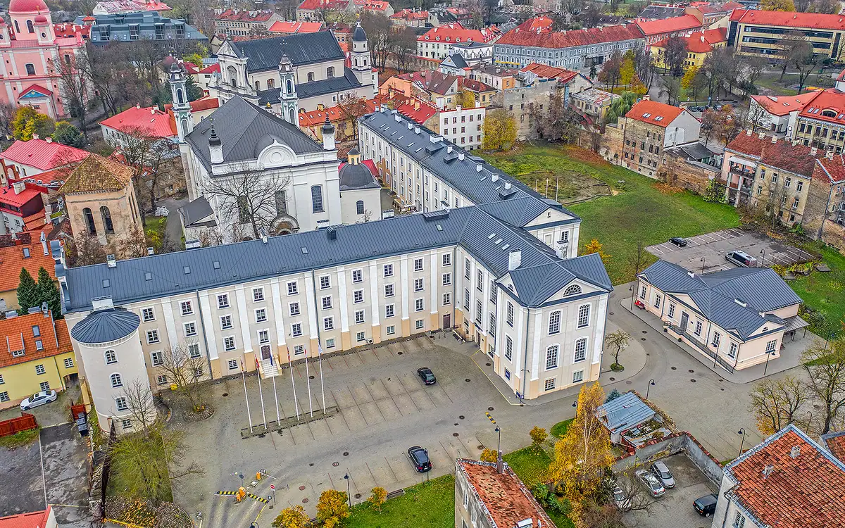 ISM Vadybos ir ekonomikos universitetas